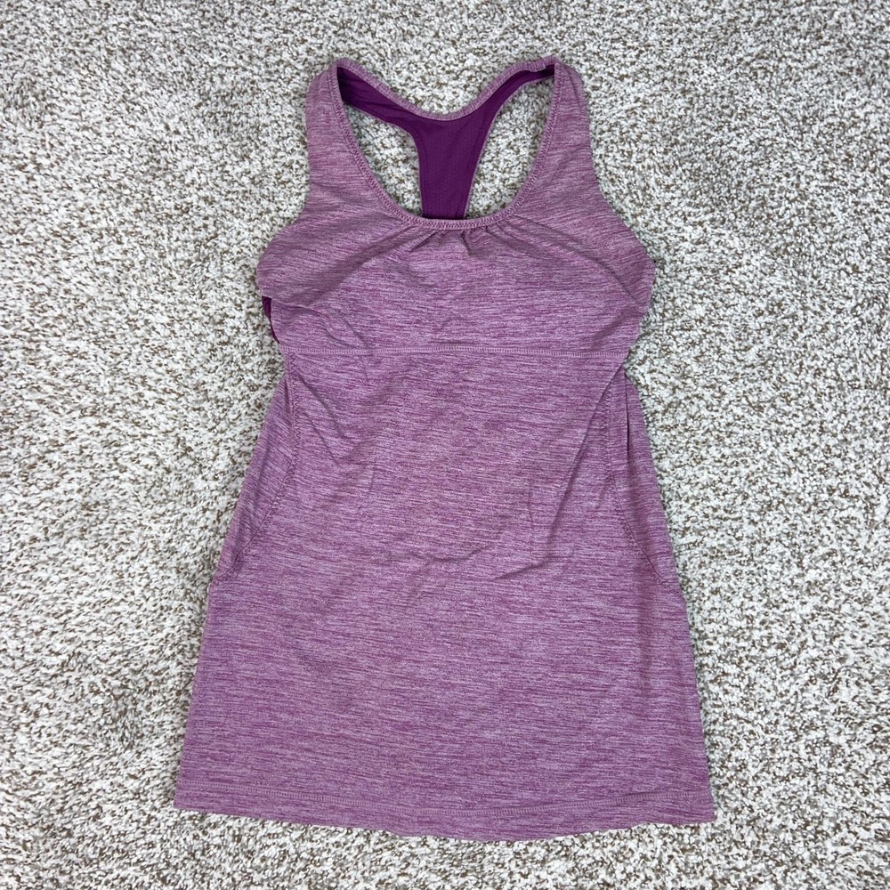 Lululemon Tank Top Womens 6 Purple Racerback Built In‎ Bra Yoga Gym Athletic